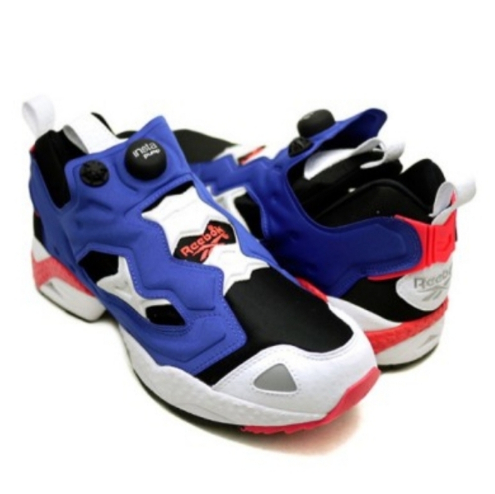 Reebok Gundam Insta Pump Fury men's 7 Women size 9
